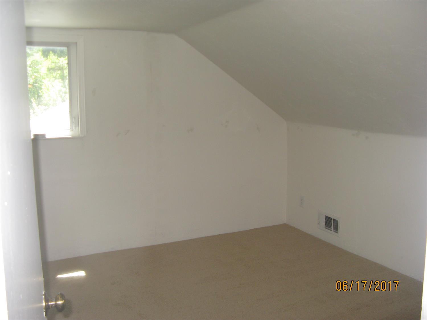 6535 Tolo Road Central Point, OR 97502 - Photo 4 of 14 Additional Photo