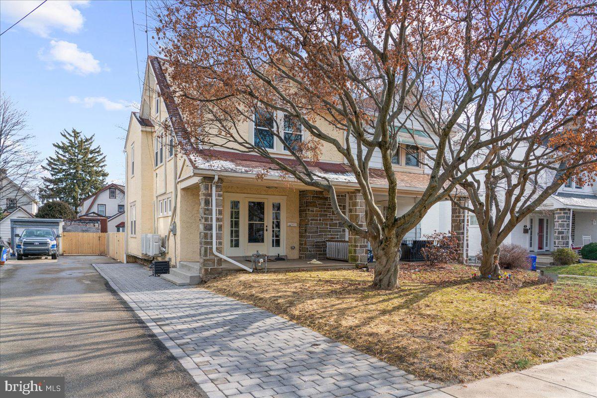 123 Sycamore Road Havertown, PA 19083 - Photo 1 of 27