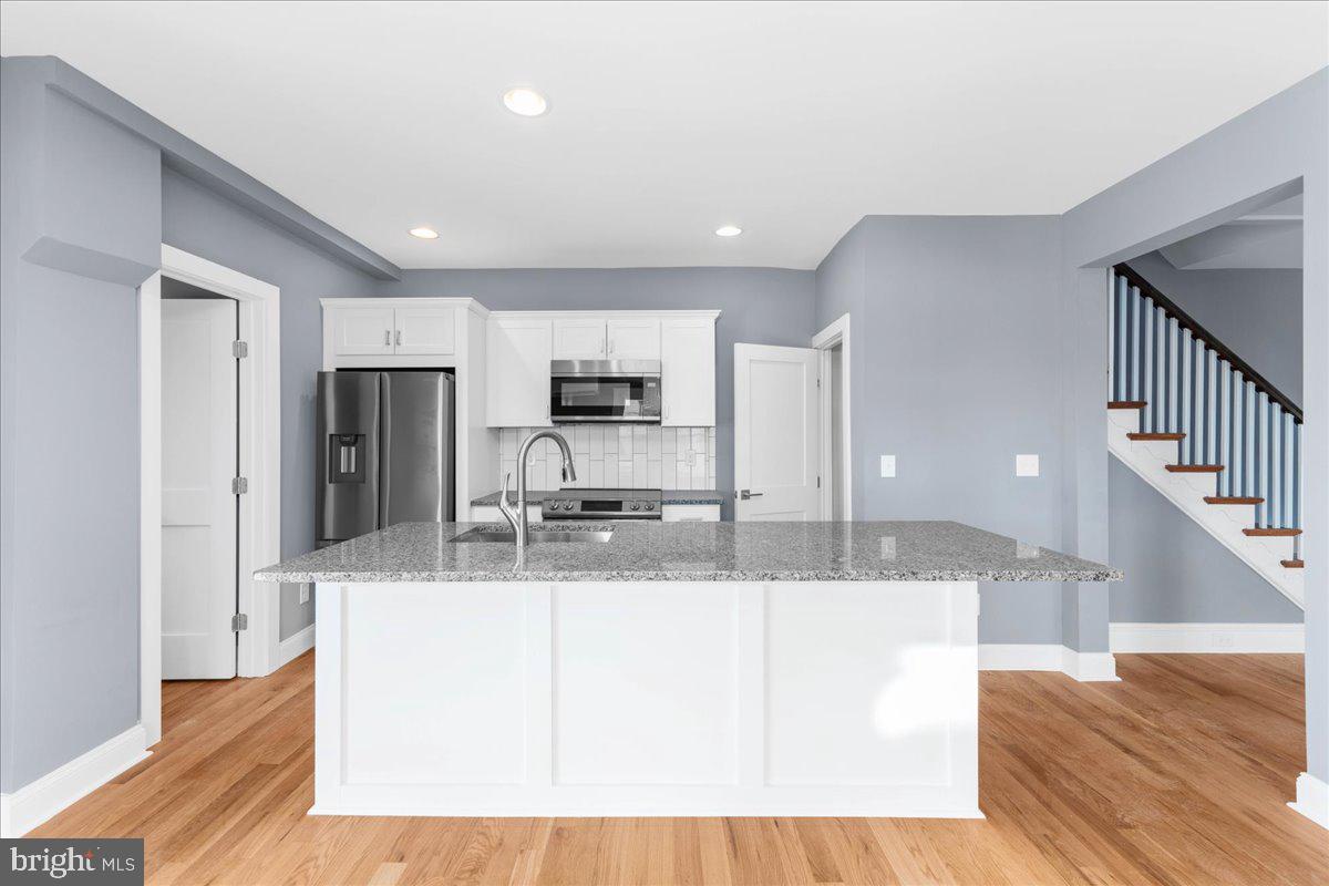 123 Sycamore Road Havertown, PA 19083 - Photo 6 of 27