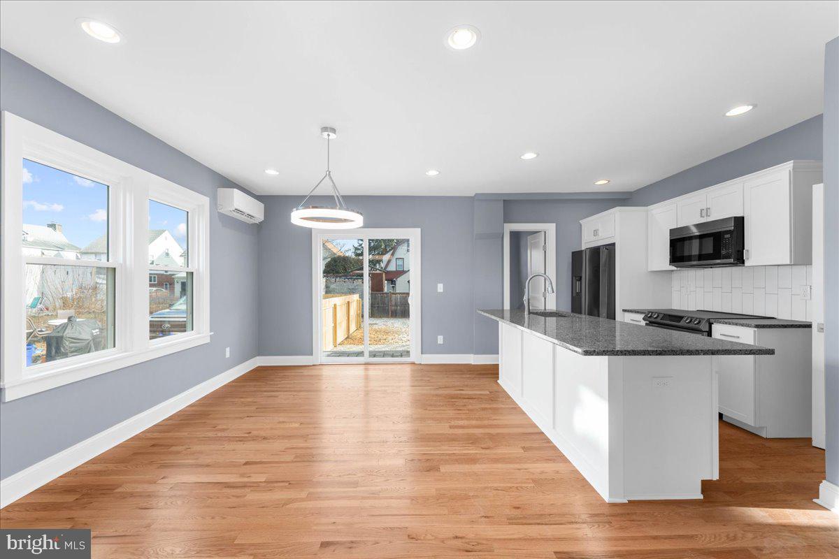 123 Sycamore Road Havertown, PA 19083 - Photo 8 of 27