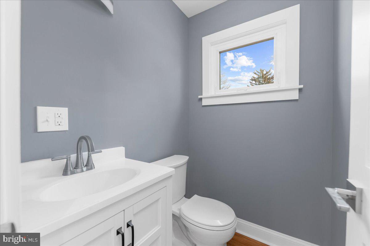 123 Sycamore Road Havertown, PA 19083 - Photo 10 of 27
