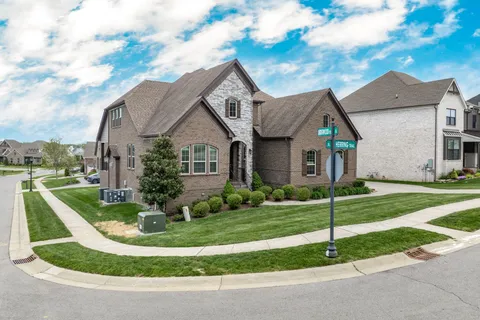 $1,049,999 | 401 Herring Trail, Nolensville, TN 37135