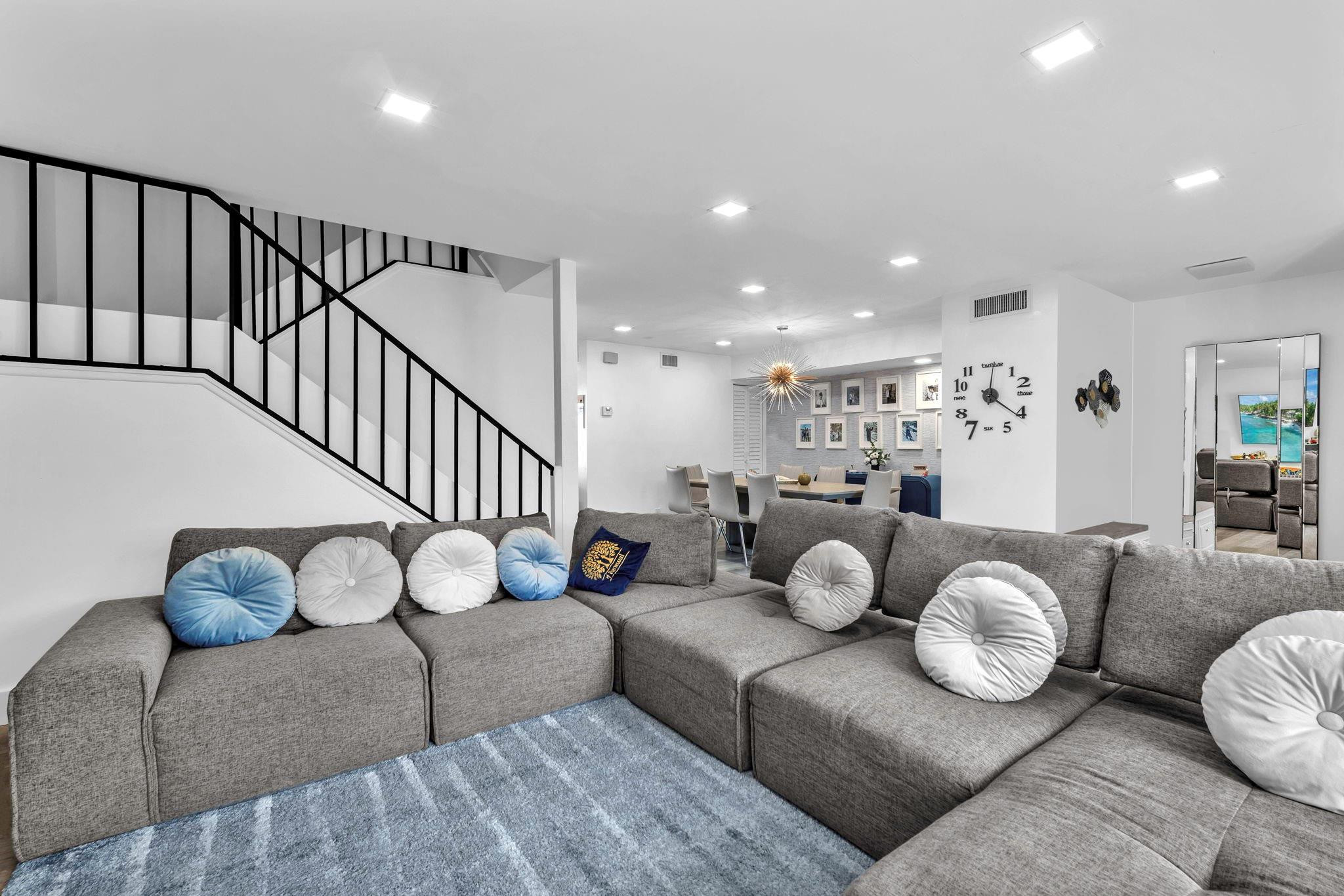 3904 Parkside Lane Hollywood, FL 33021 - Photo 12 of 18 Photo 12