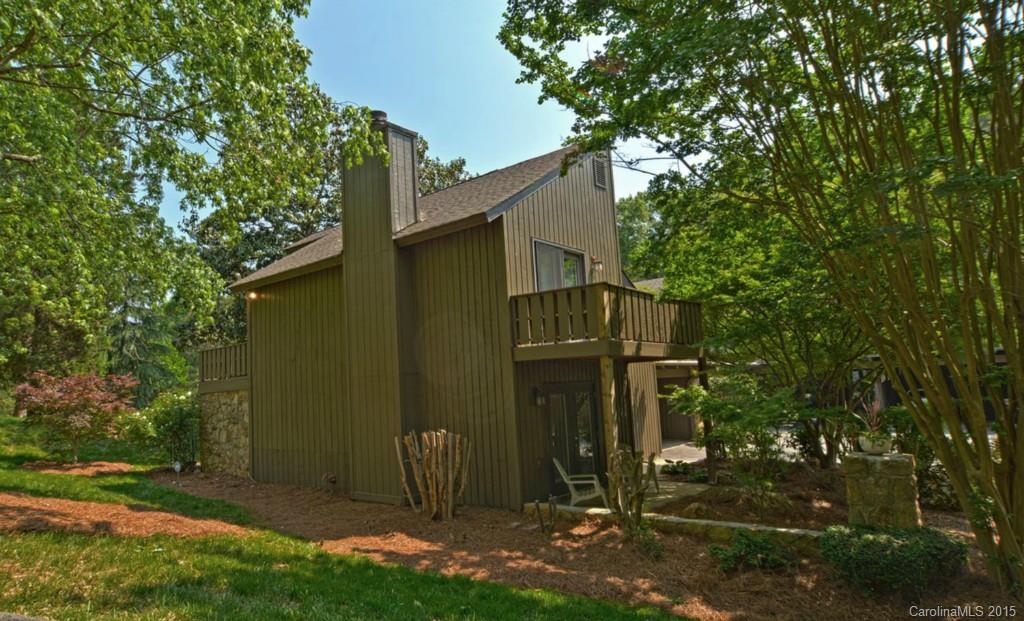 4731 Rounding Run Road Charlotte, NC 28277 - Photo 1 of 24 a view of a back yard