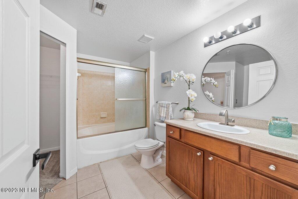8550 Touchton Road, Unit 1411 Jacksonville, FL 32216 - Photo 18 of 29 P2731086.JPG-SMALL