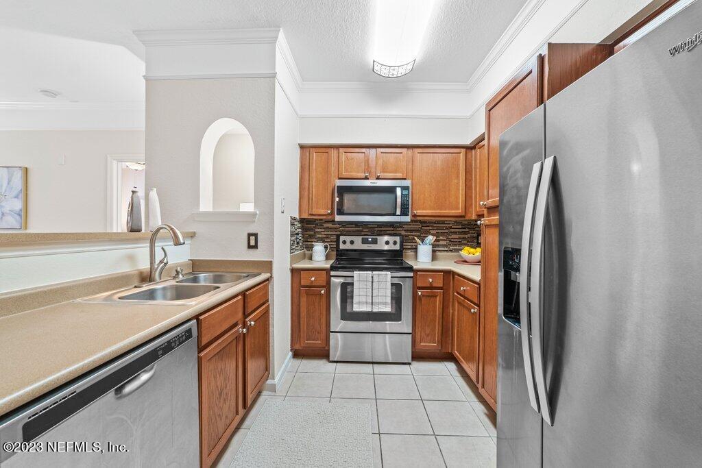 8550 Touchton Road, Unit 1411 Jacksonville, FL 32216 - Photo 6 of 29 P2731151.JPG-SMALL