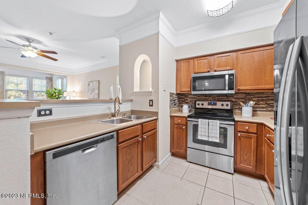 8550 Touchton Road, Unit 1411 Jacksonville, FL 32216 - Photo 7 of 29 P2731156.JPG-SMALL