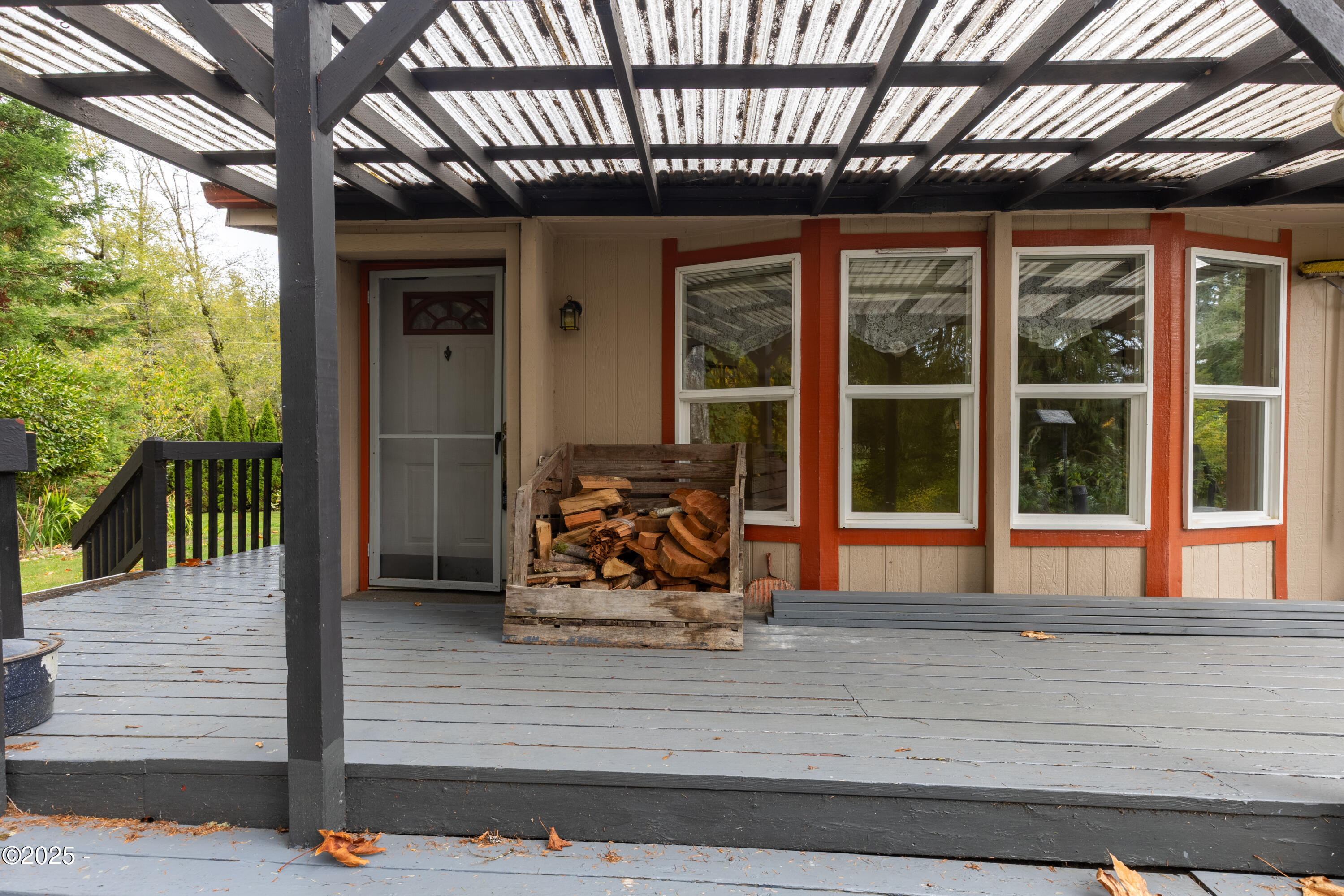 563 Moonshine Park Road Logsden, OR 97357 - Photo 13 of 60 Covered Deck