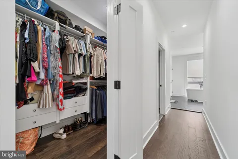 a close view of door lock