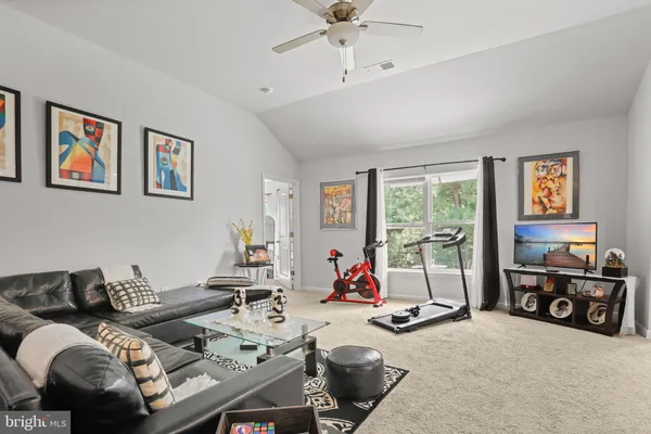 $2,500 | 17074 Rollins Road, Bowling Green, VA 22427