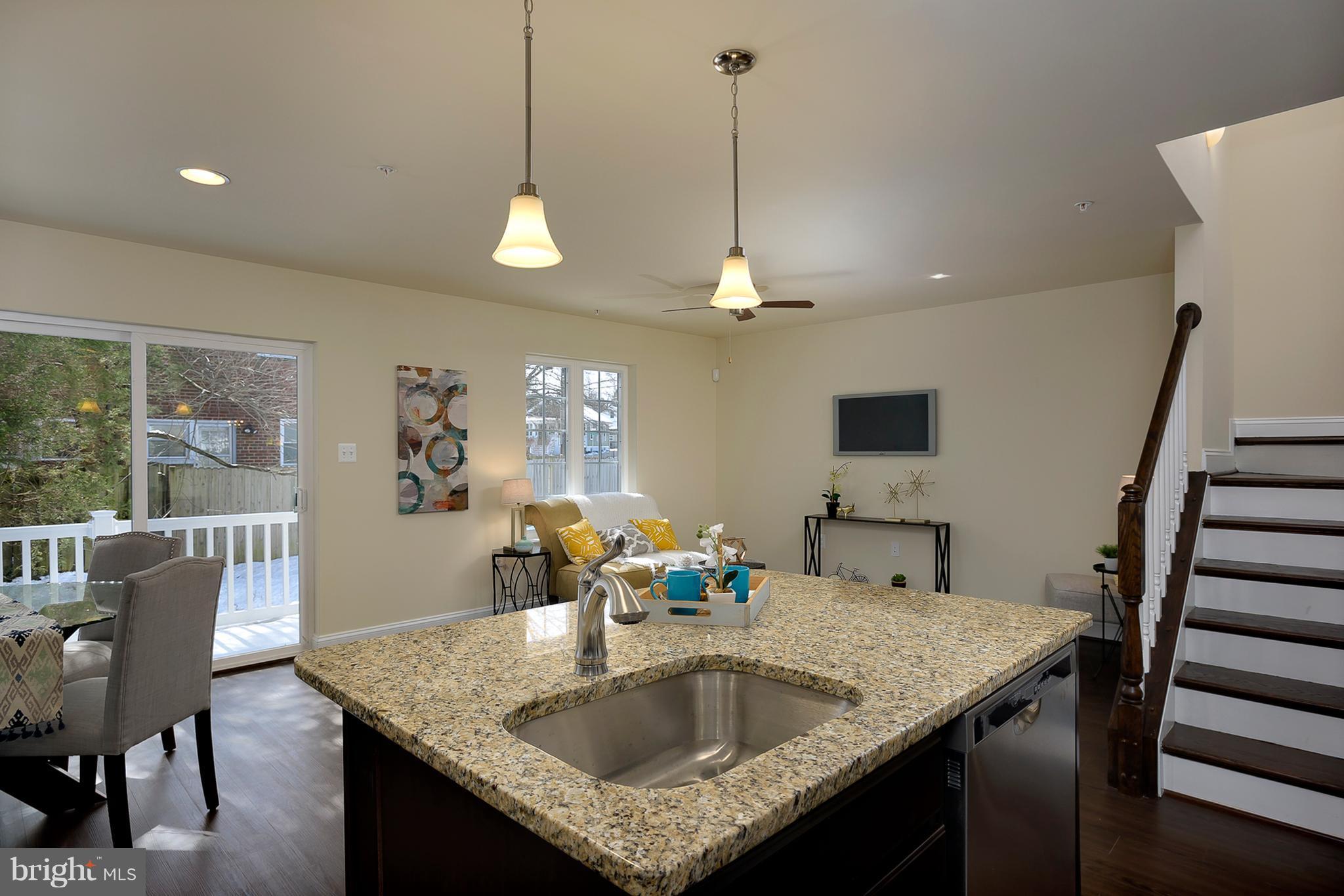 320 Grace Way Laurel, MD 20707 - Photo 13 of 26 Kitchen