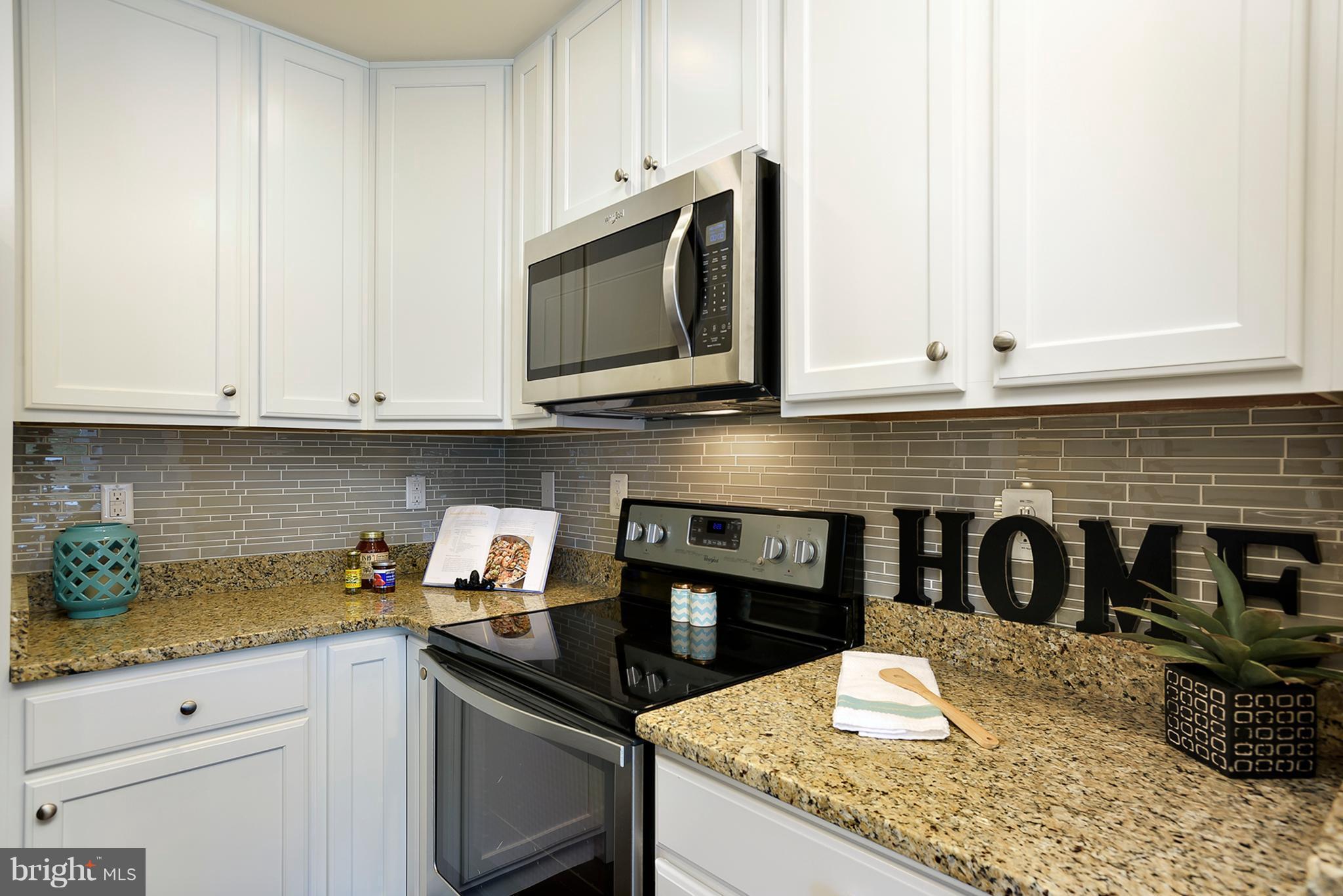 320 Grace Way Laurel, MD 20707 - Photo 9 of 26 Kitchen