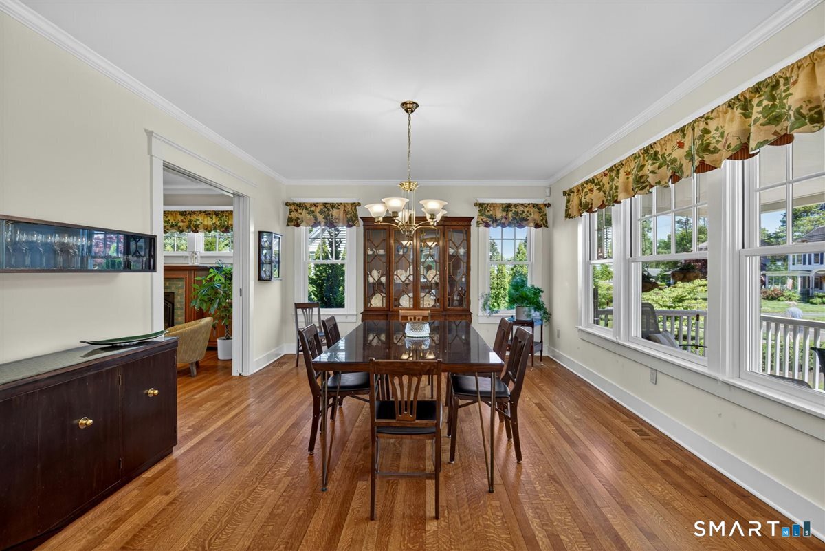 46 Maple Street Milford, CT 06460 - Photo 6 of 39
