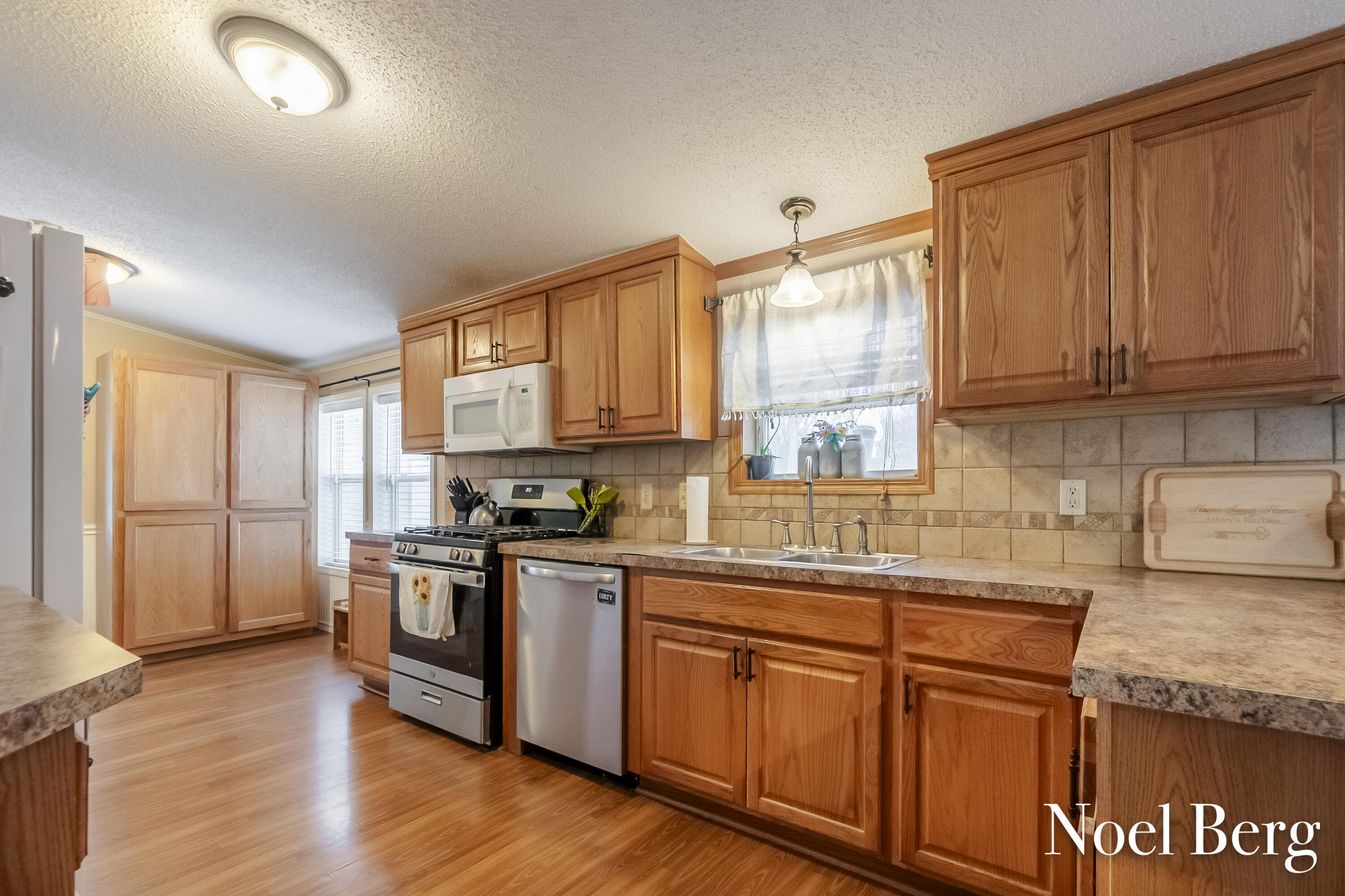 340 East River Road Muskegon, MI 49445 - Photo 8 of 31 340 E River-4