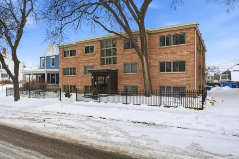 $155,000 | 2507 Bryant Avenue South, Unit 103, Minneapolis, MN 55405