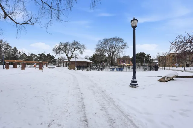 $155,000 | 2507 Bryant Avenue South, Unit 103, Minneapolis, MN 55405