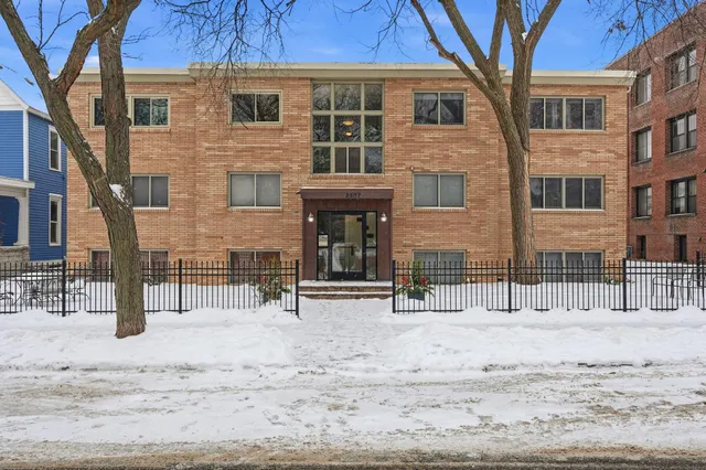 $155,000 | 2507 Bryant Avenue South, Unit 103, Minneapolis, MN 55405