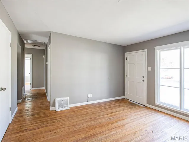 $1,640 | 258 Presley Road, St. Louis, MO 63137