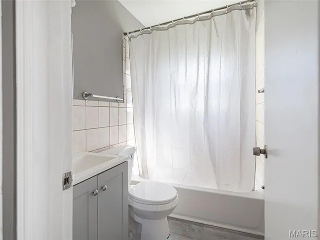 $1,640 | 258 Presley Road, St. Louis, MO 63137