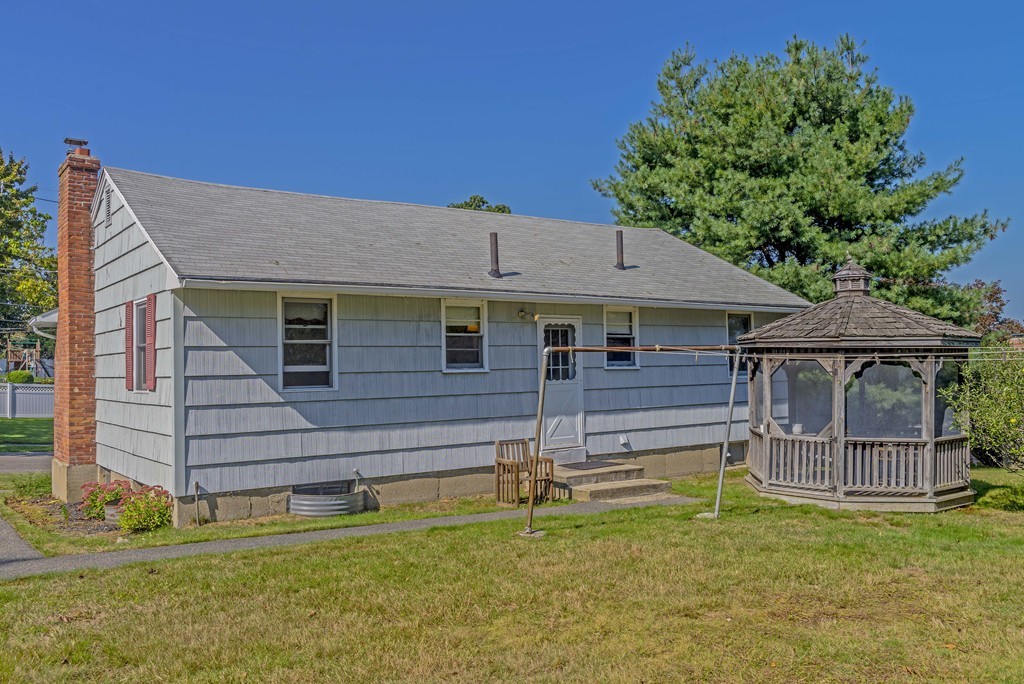 49 Samoset Road Peabody, MA 01960 - Photo 16 of 18 Gallery Image 16