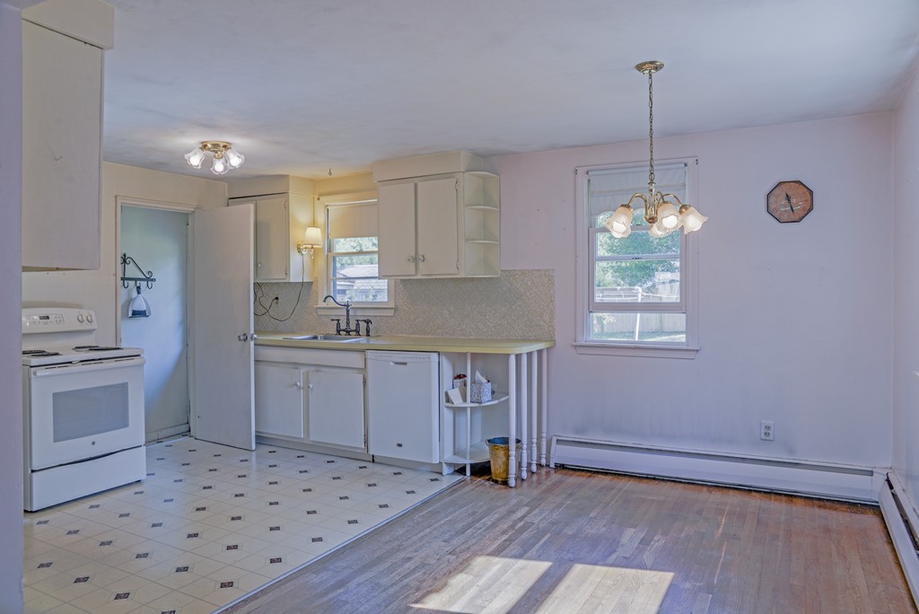 49 Samoset Road Peabody, MA 01960 - Photo 4 of 18 Gallery Image 4