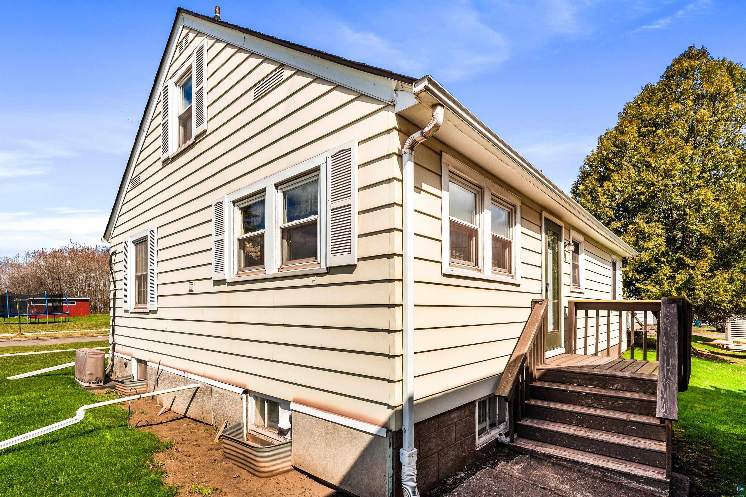 202 8th Street Two Harbors, MN 55616 - Photo 41 of 47