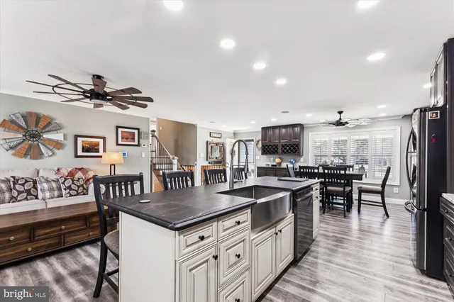 $679,000 | 145 North Lake Drive, Stevensville, MD 21666