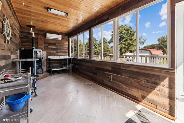 $679,000 | 145 North Lake Drive, Stevensville, MD 21666