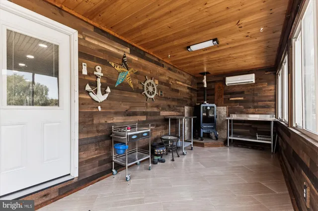 $679,000 | 145 North Lake Drive, Stevensville, MD 21666