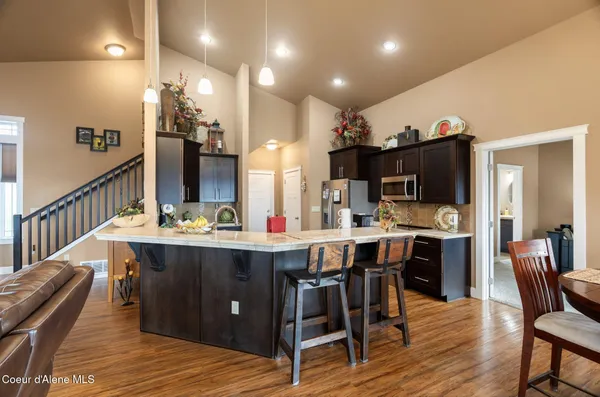 $1,160,000 | 374 Carbine Drive, Clark Fork, ID 83811