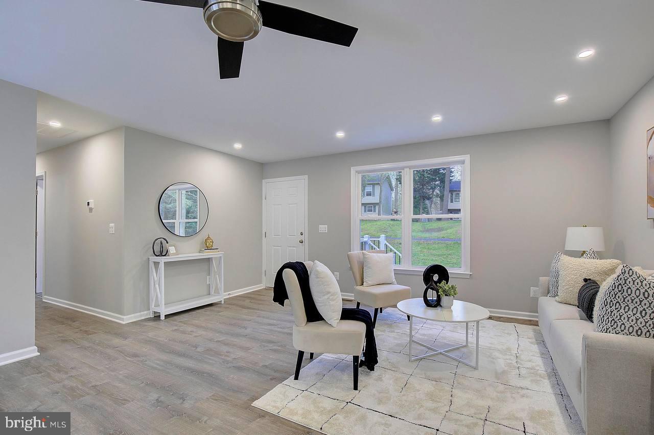 11528 Ropeknot Road Lusby, MD 20657 - Photo 6 of 36 Gallery Image 6