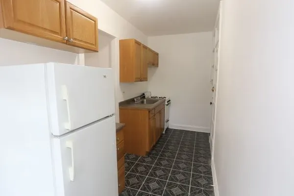 $1,275 | 3259 West Wrightwood Avenue, Unit 1F, Chicago, IL 60647