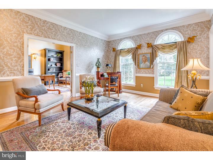 35 Legion Lane Haddonfield, NJ 08033 - Photo 4 of 23 Gallery Image 4