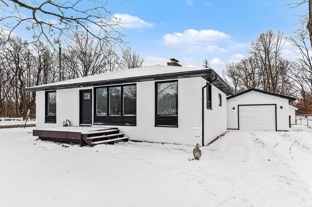 $265,000 | 21012 State 120 Road, Elkhart, IN 46516