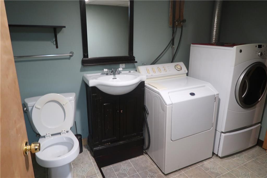 173 Wiscasset Road Pittston, ME 04345 - Photo 15 of 17 Photo