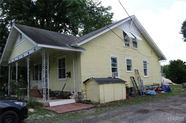 $79,000 | 505 North 2nd Street, Wellsville, MO 63384