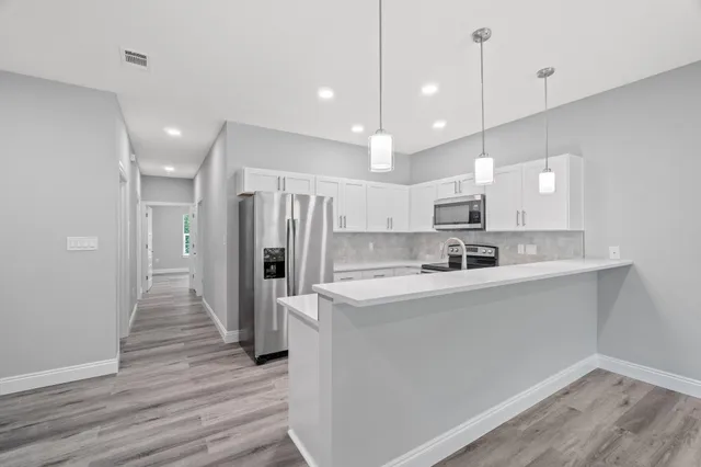 $1,750 | 108 Don Bishop Road, Unit 63, Santa Rosa Beach, FL 32459