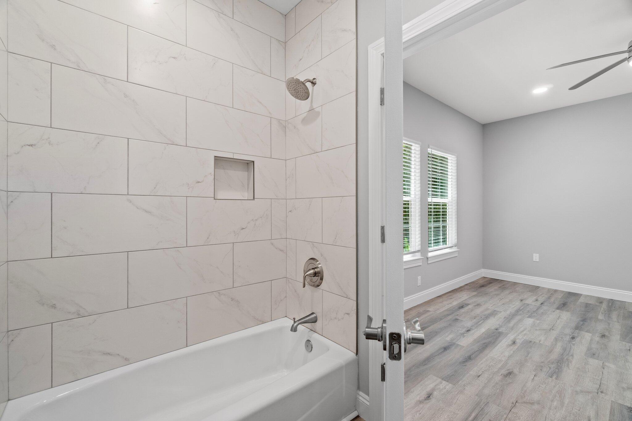 108 Don Bishop Road, Unit 63 Santa Rosa Beach, FL 32459 - Photo 14 of 23 bathroom 2