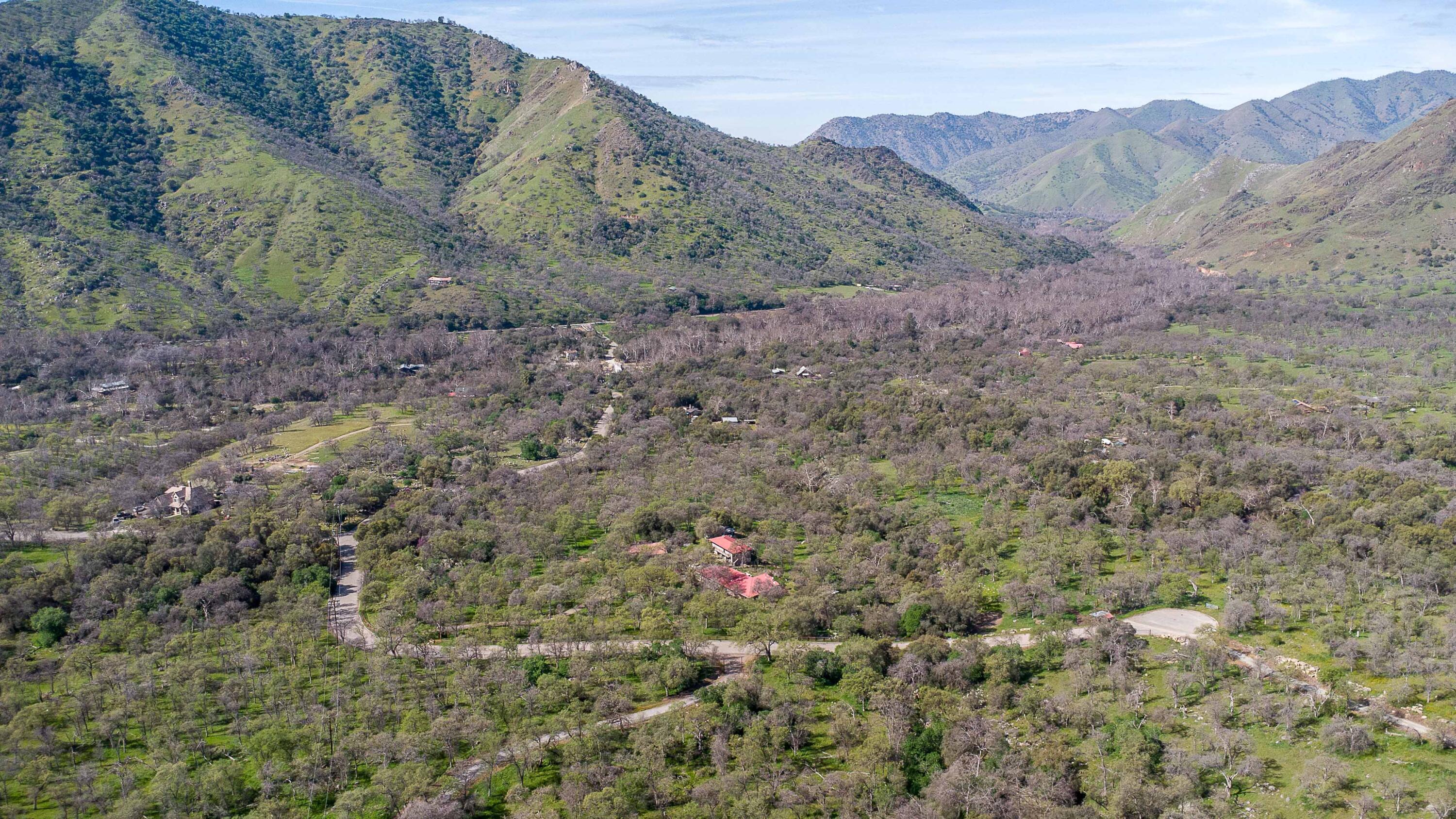 44294 Sequoia Oaks Drive Three Rivers, CA 93271 - Photo 111 of 118 -