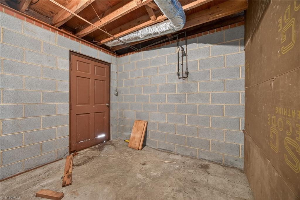 9791 Old Liberty Road Liberty, NC 27298 - Photo 35 of 43