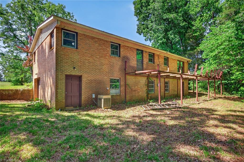 9791 Old Liberty Road Liberty, NC 27298 - Photo 38 of 43