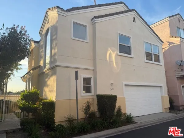 $680,000 | 12671 Antigua Court, Lynwood, CA 90262