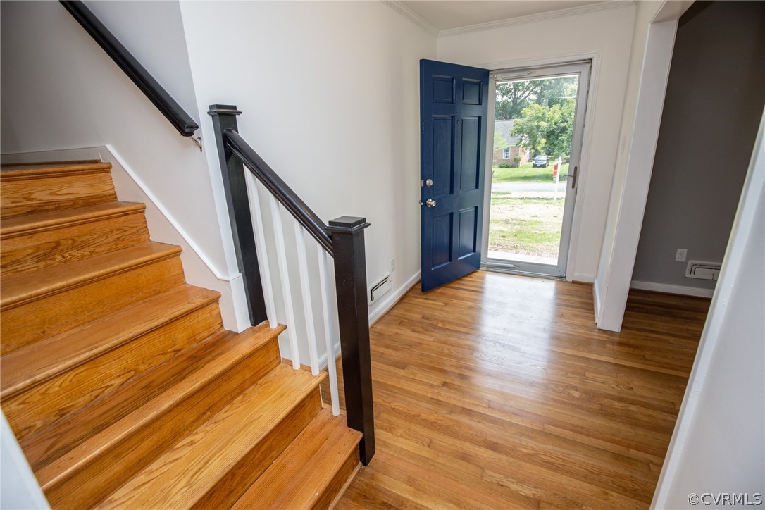 10356 Ashburn Road North Chesterfield, VA 23235 - Photo 2 of 32 Gallery Image 2