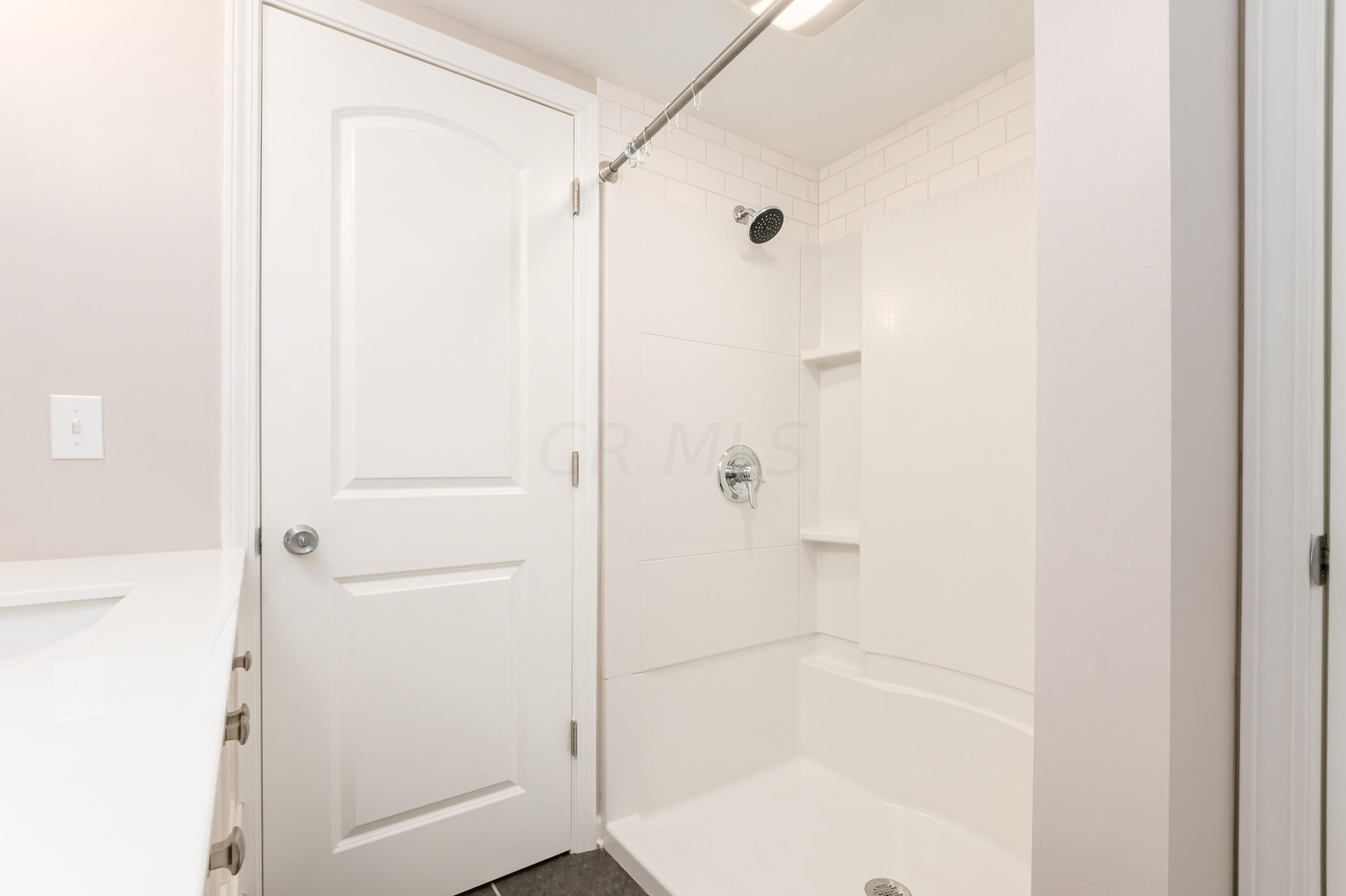 1929 Milden Road Upper Arlington, OH 43221 - Photo 28 of 36 Full Bath