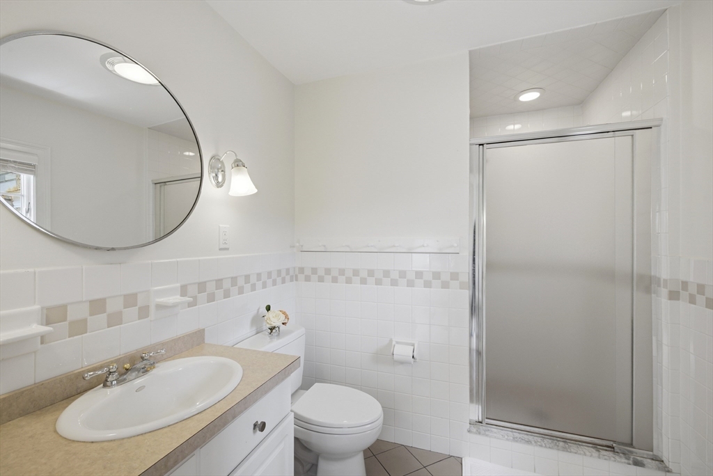 181 Rutledge Road Belmont, MA 02478 - Photo 18 of 40