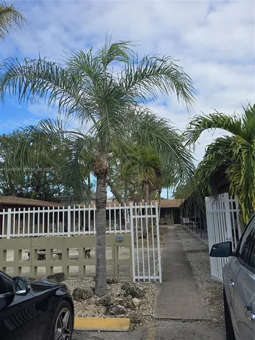 $1,900 | 12605 Northeast 13th Avenue, Unit 5, North Miami, FL 33161