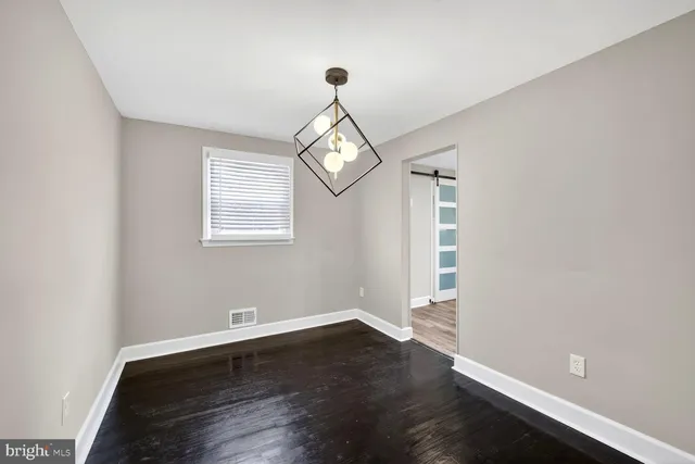 $408,900 | 5918 Robin Lane, Suitland, MD 20746