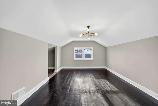 $408,900 | 5918 Robin Lane, Suitland, MD 20746