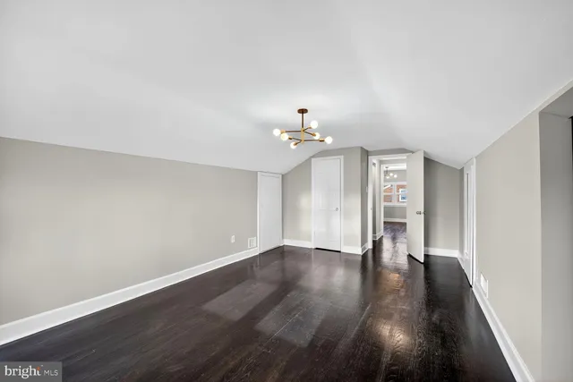 $408,900 | 5918 Robin Lane, Suitland, MD 20746