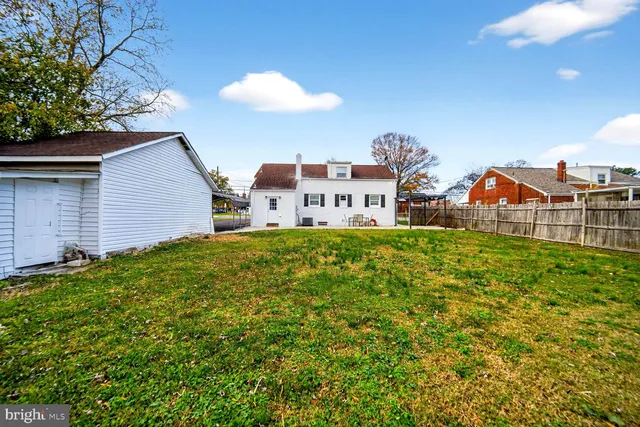 $408,900 | 5918 Robin Lane, Suitland, MD 20746